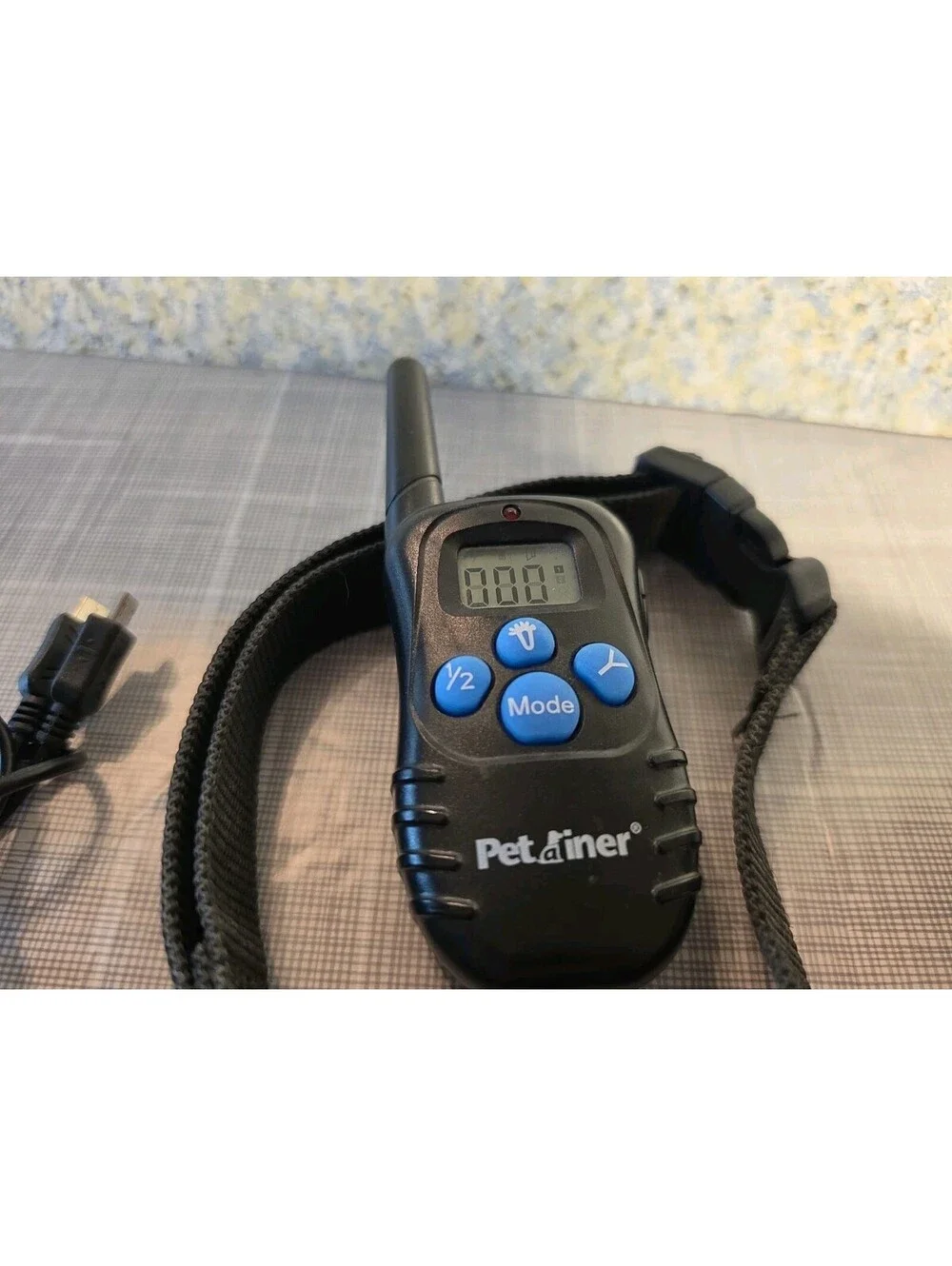 N/A petainer pet